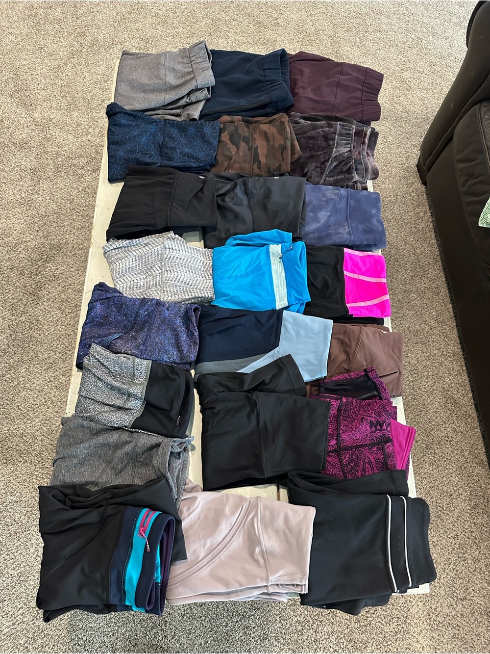 HUGE Luluelmon lot!  25 items!  All sz 4 excellent!  Leggings and hoodies!